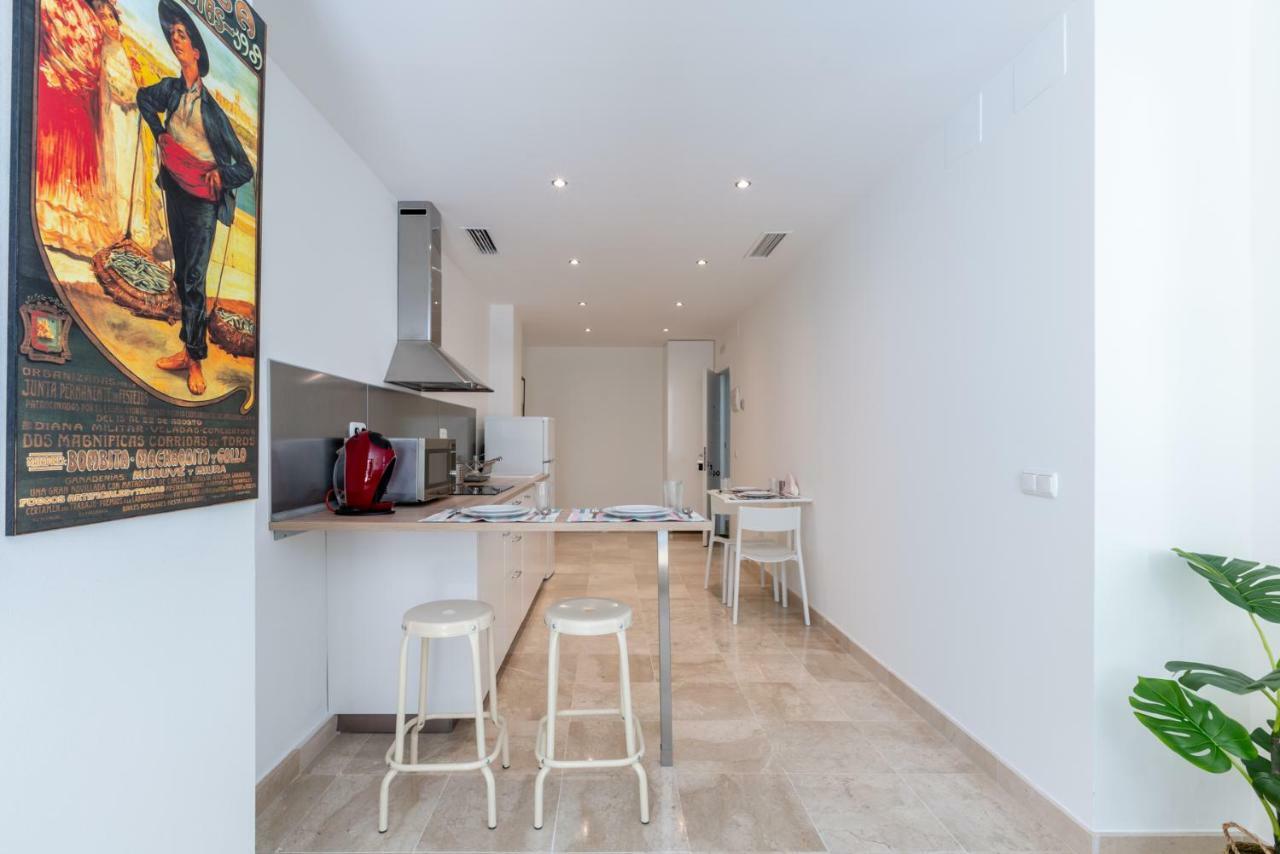 Apartamentos Miraflores Malaga Luaran gambar